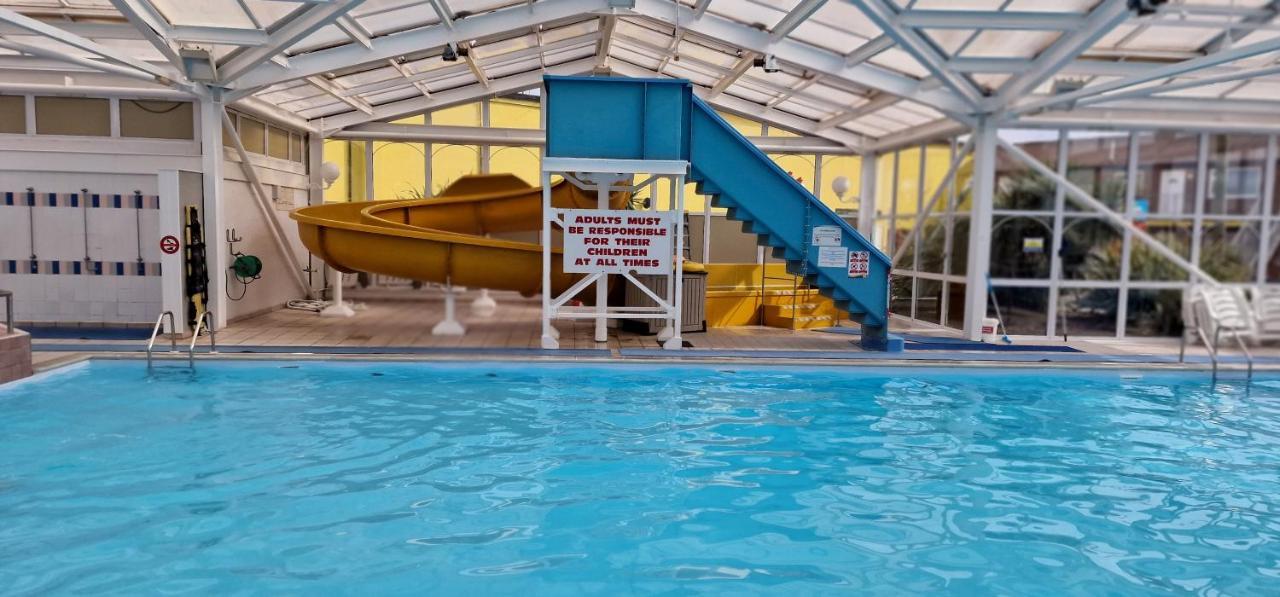Staycation Coastfields Holiday Park Jg84 잉골드멜스 외부 사진