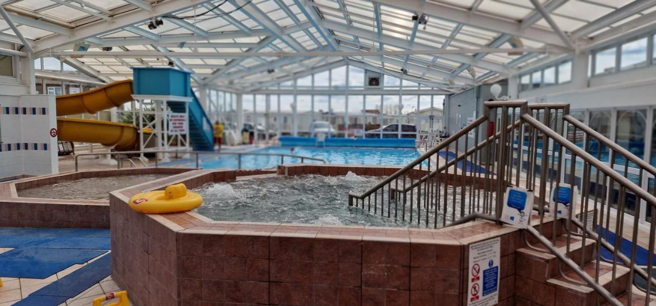 Staycation Coastfields Holiday Park Jg84 잉골드멜스 외부 사진